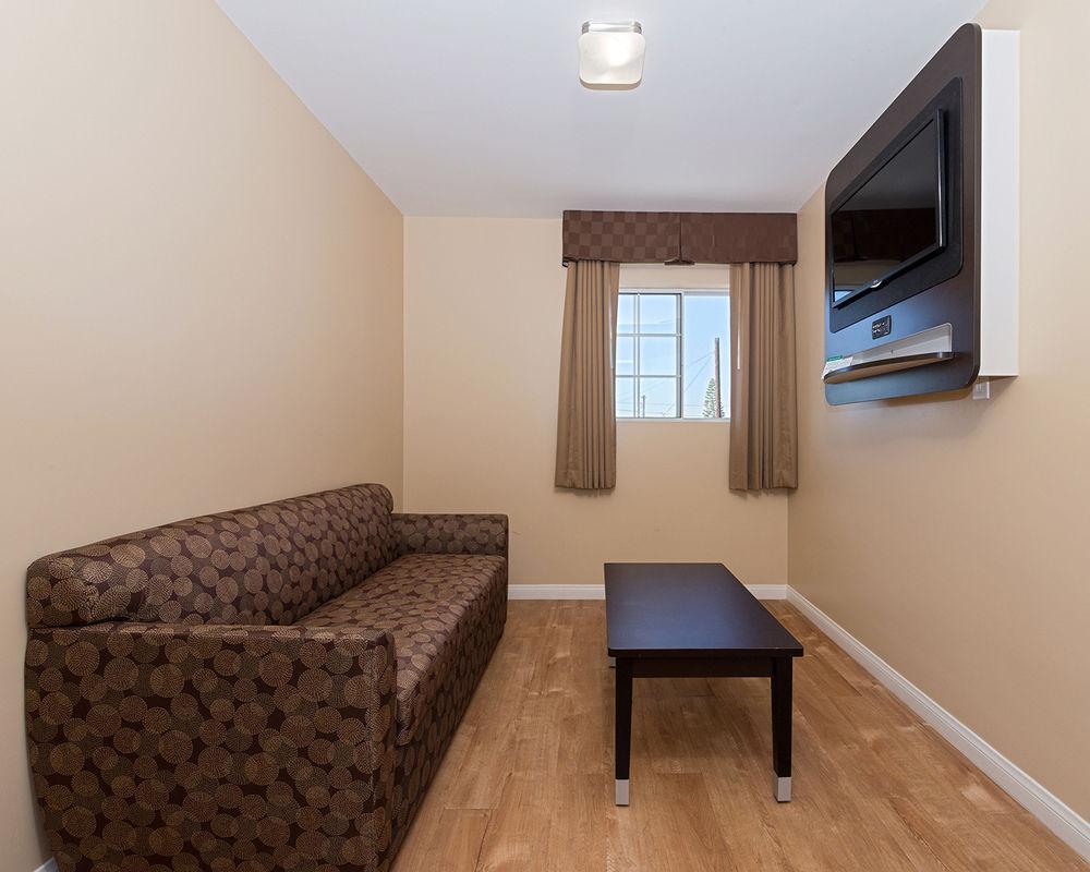 Rodeway Inn & Suites Chula Vista San Diego South מראה חיצוני תמונה