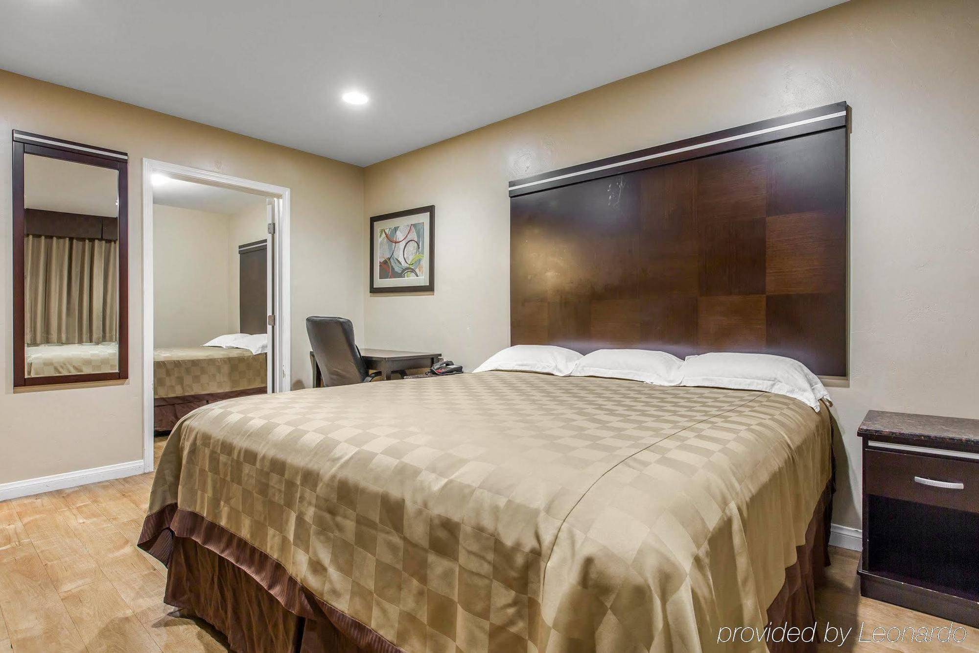 Rodeway Inn & Suites Chula Vista San Diego South מראה חיצוני תמונה